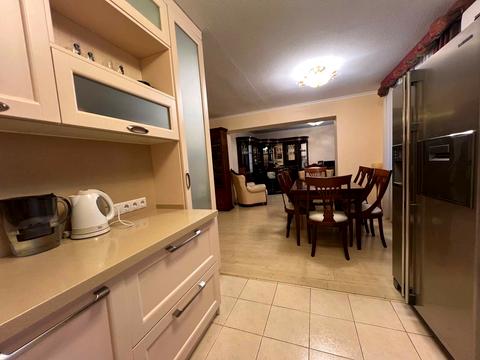 квартира за адресою Олександра Довженка вул., 14/1