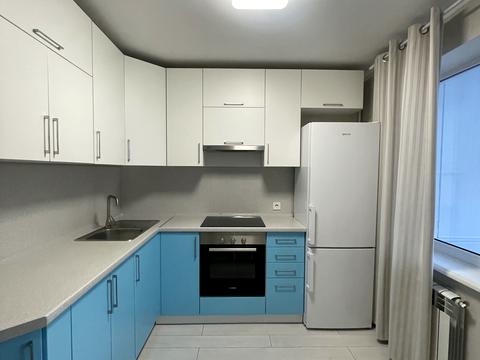 квартира за адресою Академіка Глушкова просп., 18