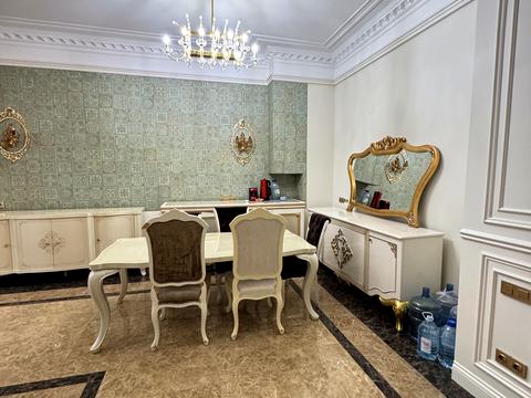 комерційна за адресою Генуезька вул., 5б