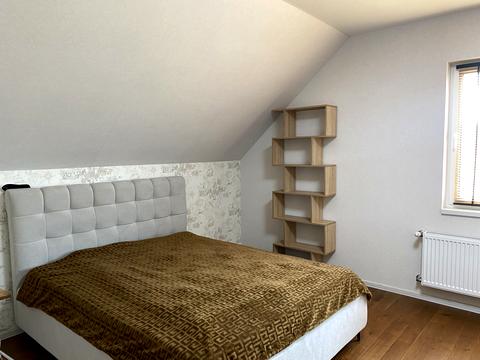 будинок за адресою Русанівські сади вул., 7