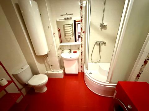 квартира за адресою Ревуцького вул., 21