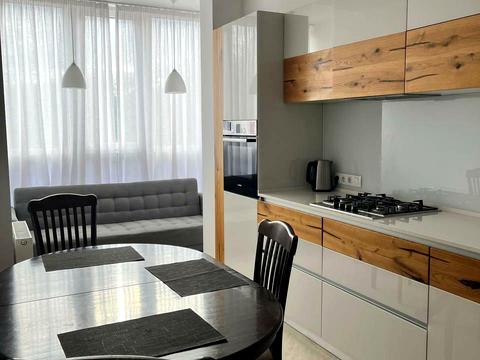 квартира за адресою Метрологічна вул., 11-Б