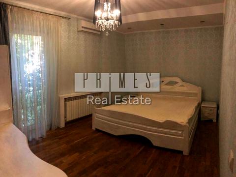 будинок за адресою Карпатської Січі вул. (Гвардійська)