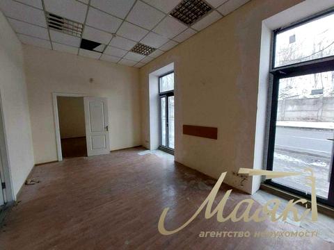 коммерческая по адресу Лаврская ул. (Январского восстания), 16-В