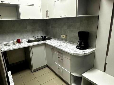 комерційна за адресою Горбачевського вул., 40а
