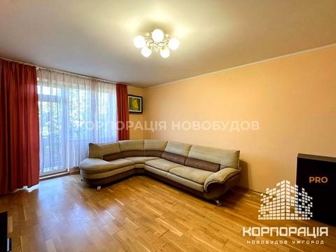 квартира за адресою Закарпатська вул., 44