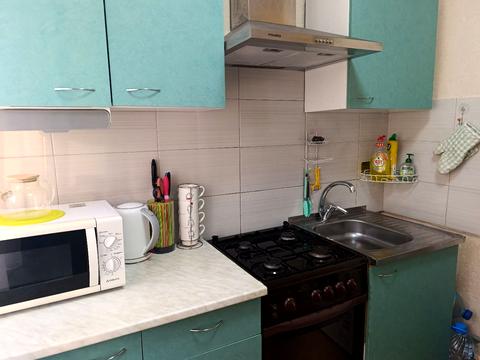 квартира за адресою Богдана Хмельницького просп. (Героїв Сталінграда), 12-Г