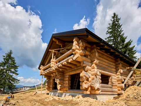 комерційна за адресою урочище Вишні вул., 13