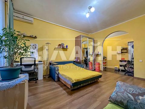 квартира за адресою Південноукраїнська вул., 5