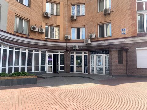 коммерческая по адресу Владимира Ивасюка просп. (Героїв Сталінграду), 8