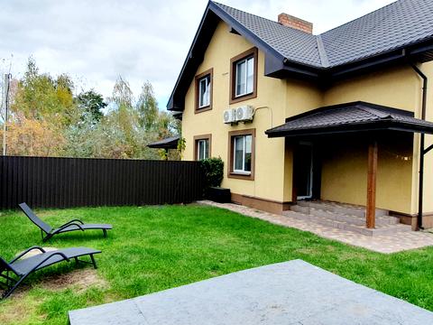 будинок за адресою Щаслива, 2/А