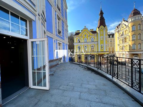 коммерческая по адресу Дегтярная ул., 6