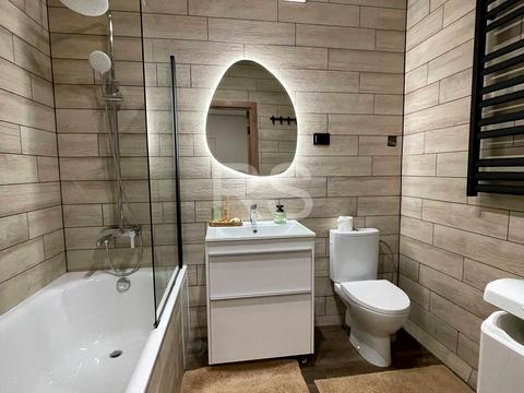 квартира за адресою Роксоляни вул., 43а