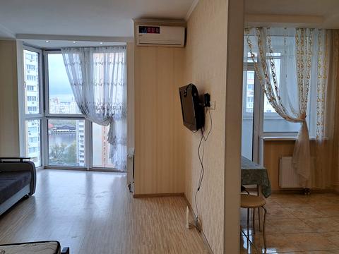 квартира по адресу Драгоманова ул., 2