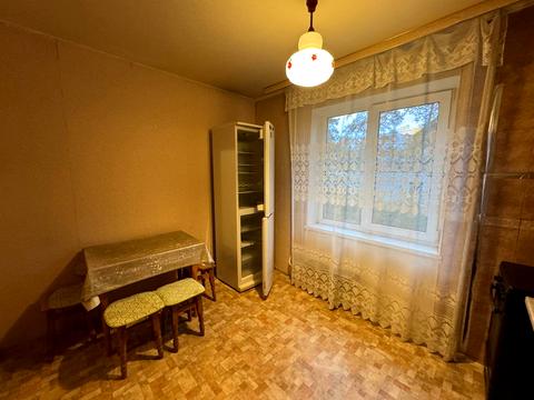квартира за адресою Пономарьова вул., 34