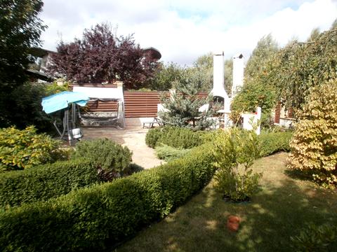 будинок за адресою Метрологічна вул., 10