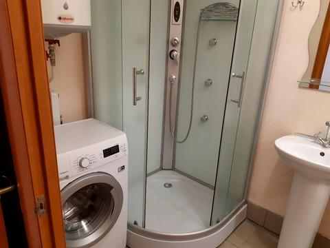 квартира за адресою Писаржевського вул., 8