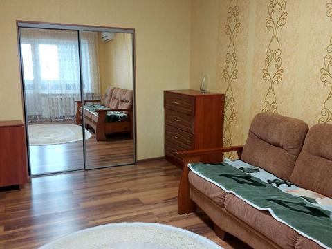 квартира за адресою Автозаводська вул., 40