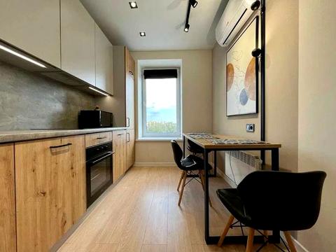 квартира за адресою Луговська вул., 254