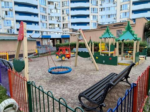 квартира за адресою Авіаконструктора Ігоря Сікорського вул. (Танкова), 1
