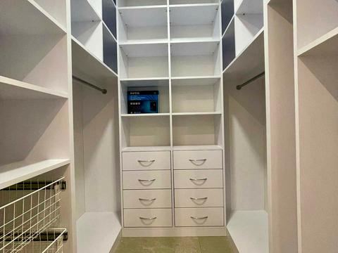 квартира по адресу Михаила Максимовича ул. (Трутенко Онуфрия), 32-А