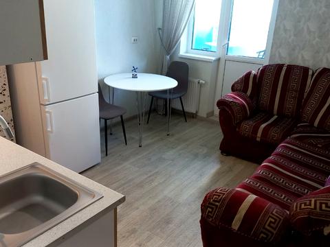 квартира за адресою Академіка Глушкова просп., 107