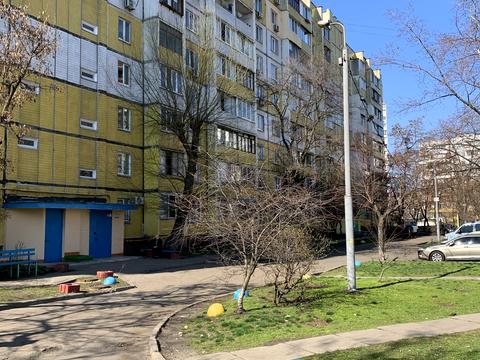 квартира за адресою Рональда Рейгана вул., 11-А