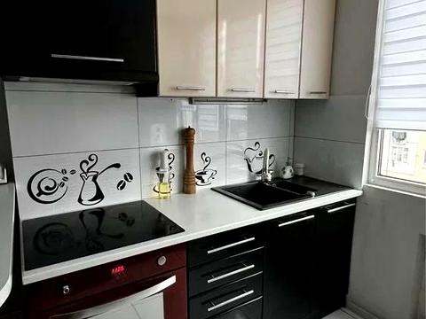 квартира по адресу максимовича, 5