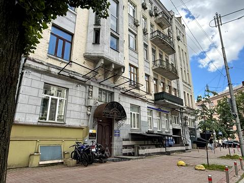 коммерческая по адресу Шота Руставели ул., 23