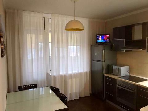 квартира по адресу Верховинная ул., 35