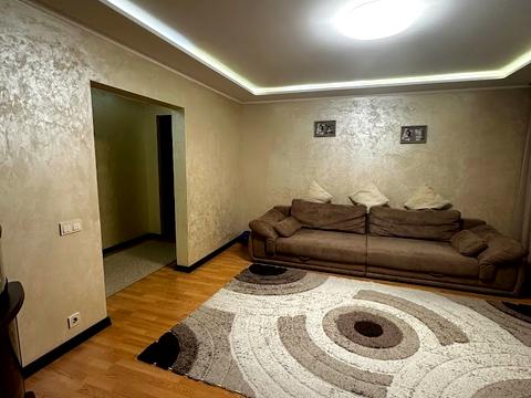 квартира за адресою Незалежності бульв. (50 років Жовтня), 6-В