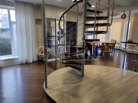 будинок за адресою с. Русанів, Набережна