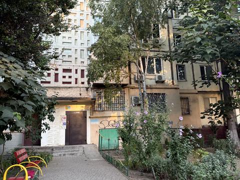 квартира за адресою Академіка Корольова вул., 51