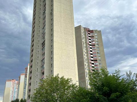 квартира за адресою Милославська вул., 4-А