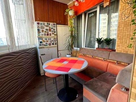 квартира за адресою Срібнокільська вул., 8