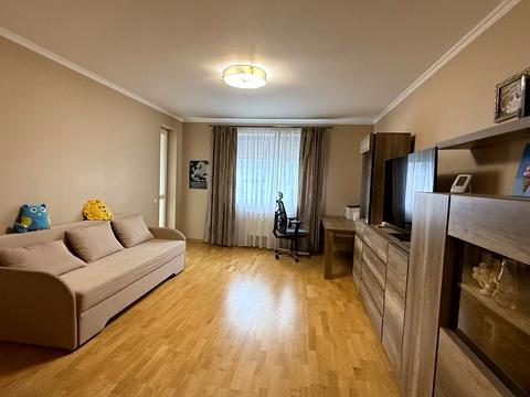 квартира за адресою Джорджа Вашингтона вул. (Батальна), 4в