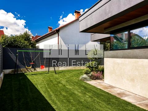 дом по адресу Печёрская ул., 51