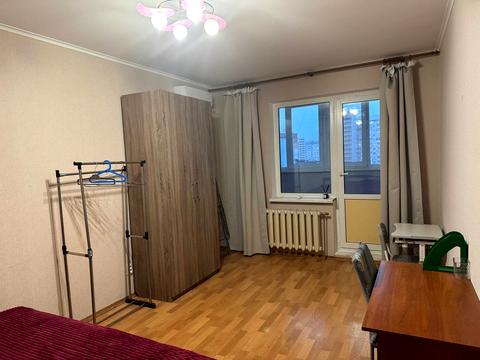 квартира по адресу Драгоманова ул., 1-Д