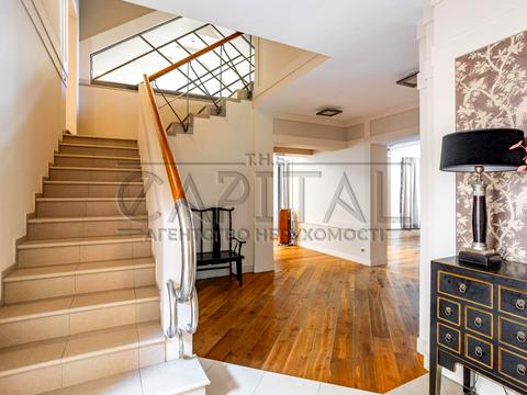 будинок за адресою Дніпрова Хвиля