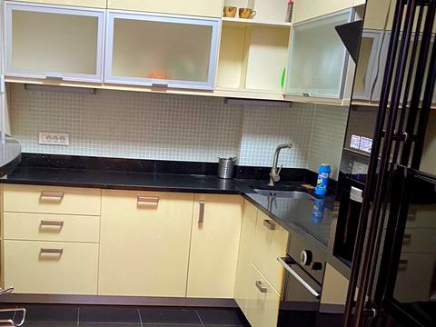 квартира за адресою Середньофонтанська вул., 19б