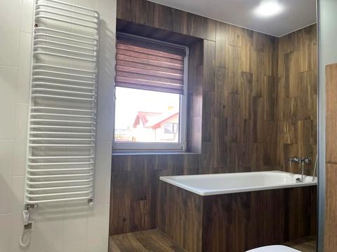 будинок за адресою Комерційна, 22а