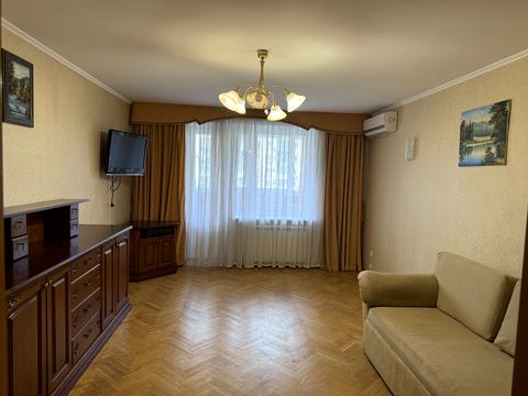 квартира по адресу Валерия Лобановского просп. (Краснозвездный), 18