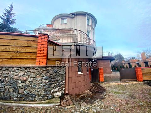 будинок за адресою Анатолія Солов'яненка вул.
