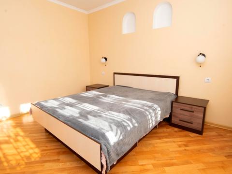 квартира за адресою Євгена Коновальця вул., 44