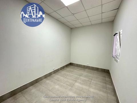 комерційна за адресою Незалежності просп., 40