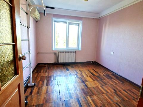 квартира за адресою Академіка Александрова вул., 5