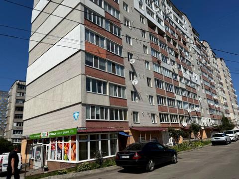 комерційна за адресою Завадського вул., 54