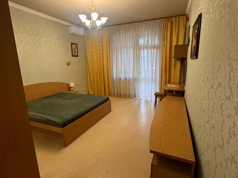 квартира по адресу Деревлянская ул. (Якира), 8