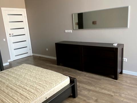 квартира за адресою Регенераторна вул., 4 к4