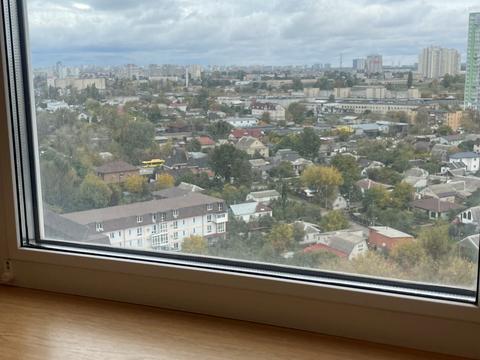 квартира за адресою Андрія Аболмасова вул. (Панельна), 4